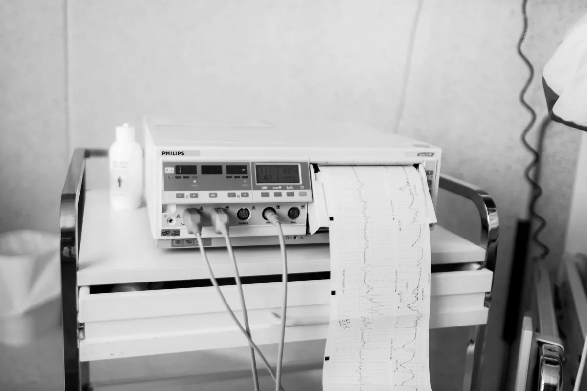 ©agnes colombo-photographe maternite clinique saint isabelle neuilly-su-seine-elliott-1 photo-bebe-maternite-agnes-colombo-photographe-paris-001