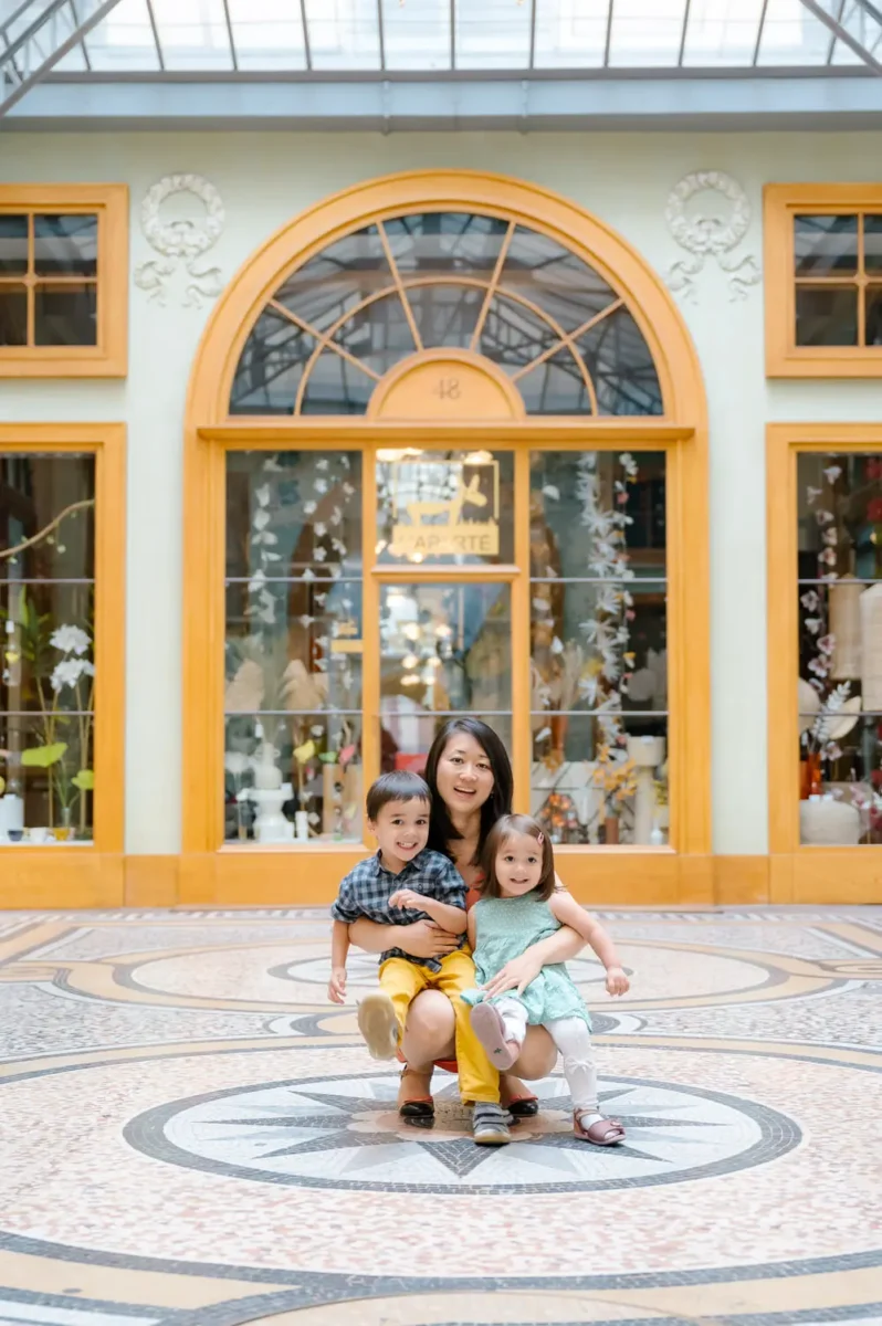 photo-famille-louvre-paris-agnes-colombo-2