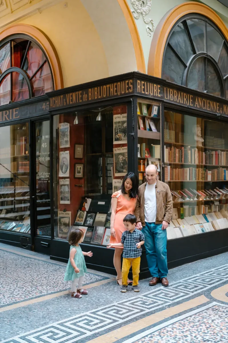 photo-famille-louvre-paris-agnes-colombo