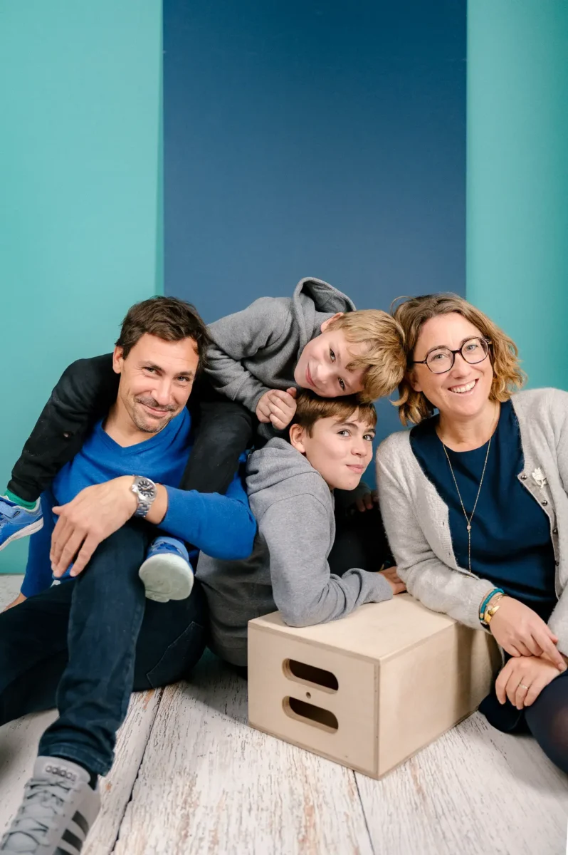 photo-famille-ado-puteaux-suresnes-rueil-agnes-colombo-photographe-paris-10
