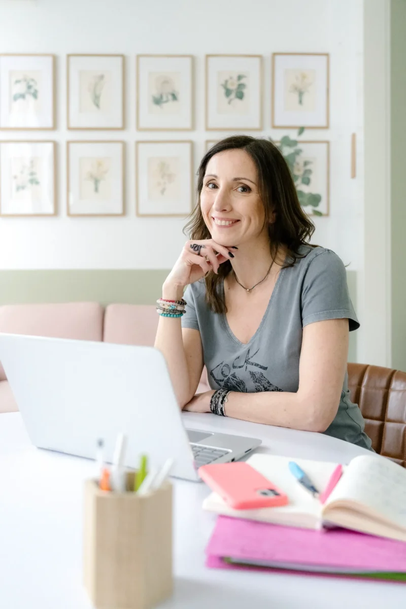 portrait-femme-entrepreneure-personal-branding-agnes-colombo-photographe-paris-1