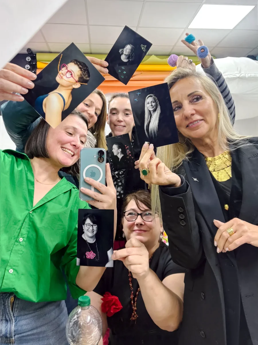 atelier-photo-broderie-agnes-colombo-lucy-winkelmann-1