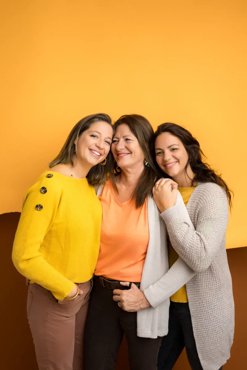 photo-famille-fratrie-studio-agnes-colombo-photographe-paris