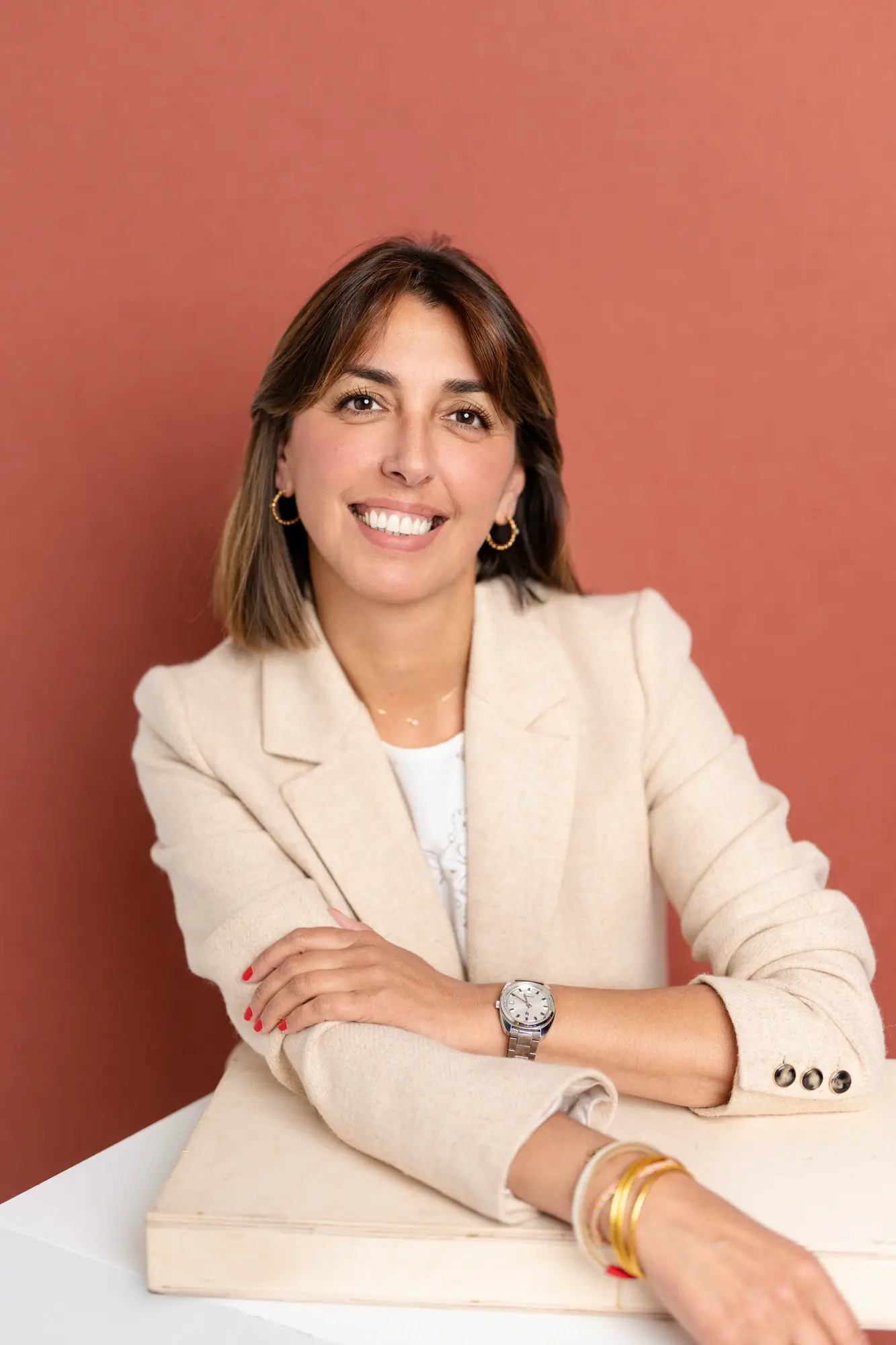 portrait-professionnel-linkedin-femme-agnes-colombo-photographe-paris-12