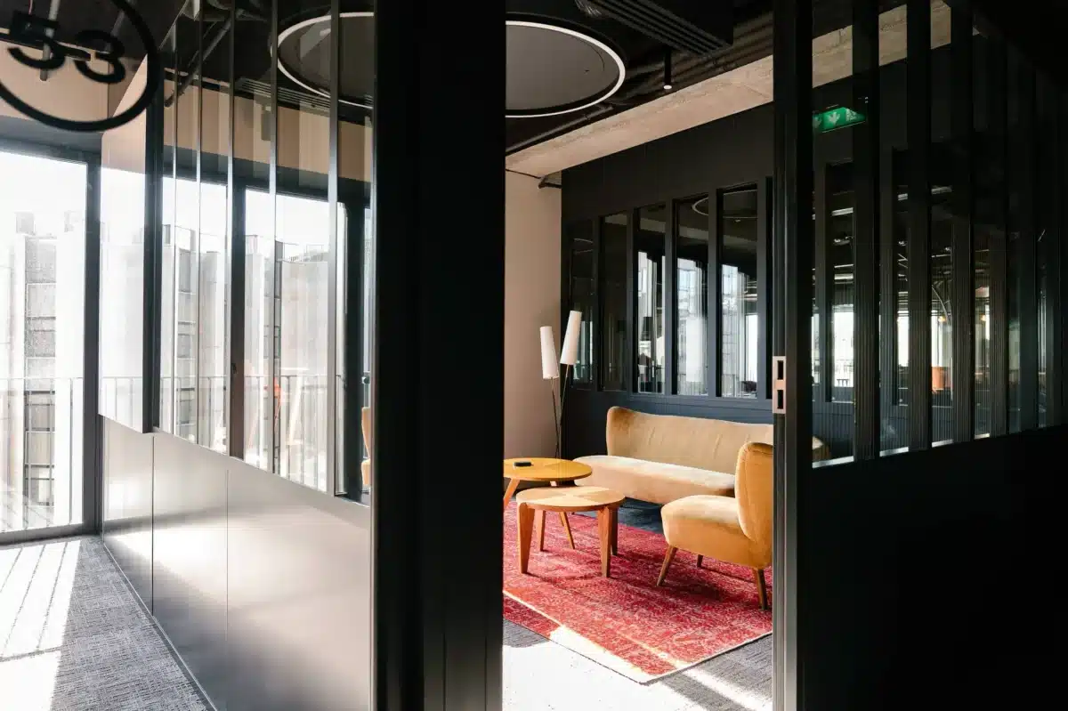 photographe-showroom-bureaux-entreprise-la-defense-agnes-colombo-photographe-paris-9